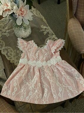 SHEIN Pink Lace Overlay Ruffle Sleeve Dress for Kids